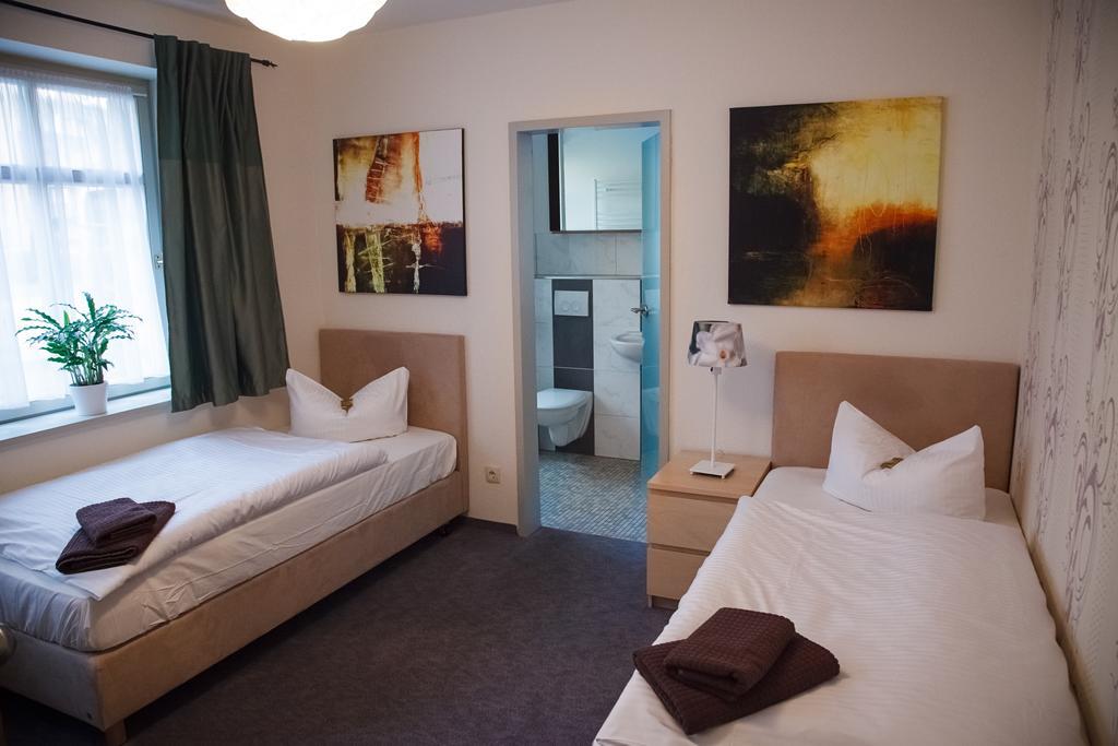 Cityhotel Jena Am Paradies Pokój zdjęcie